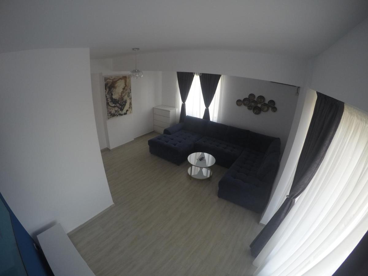Cristian Apartment Нэводари Экстерьер фото
